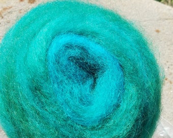 Border Leicester roving, hand dyed roving bump, 8 ounces Border Leicester fleece, spinning roving, wool