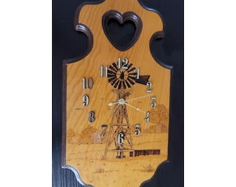 Vintage Engraved Wood Windmill Wall Clock Works Farm Homestead Farmhouse Ranch