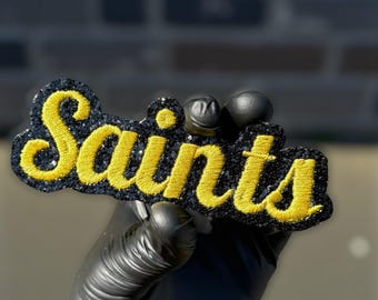 Patch termocolante bordado com glitter dos Saints, patch dourado e preto do time, aplique esportivo, patch para jaqueta e boné.