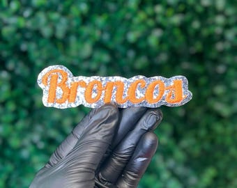 Patch personalizado com bordado brilhante dos Broncos, inspirado nos fãs, espírito de equipe, para costurar ou aplicar em jaquetas, moletons e blusas de moletom.