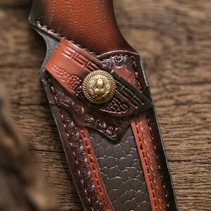 手作りの革製ハンティングナイフ用鞘（男性へのギフト）