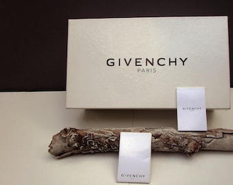 vintage givenchy authentic white  show box  13.50" brand name jewelry/storage box.