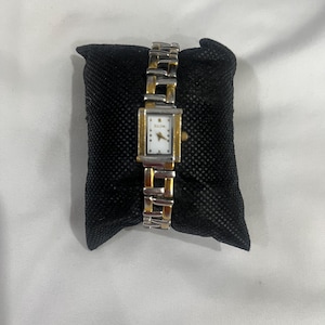 Reloj Bulova Tank bicolor vintage – Reloj rectangular de cuarzo de los años 90