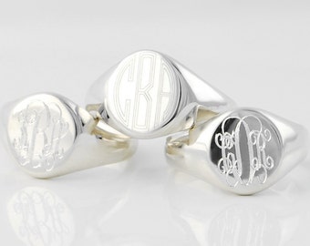 Monogram signet ring in solid sterling silver • custom minimalist personalized monogrammed engraved initials - Women's or Unisex signet ring