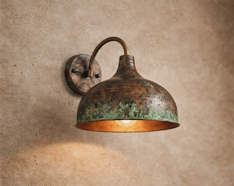 Vintage Kupfer Wandleuchte - Handgemachte rustikale Patina Leuchte für drinnen & draußen