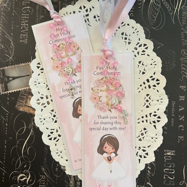 Girl's First Communion Favor, Baptism, Bookmark, Remembrance Card with Mini Rosary