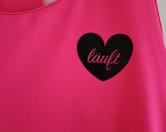 Transferencia o pegatina termoadhesiva "RUNS" para corredores | Transferencia textil termoadhesiva para camisetas, bolsas, chalecos de running y más. Maratón | Triatlón | Regalo para corredores