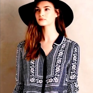 Maeve anthropologie Women's Art House Navy Polka Dot Size 4 image 1