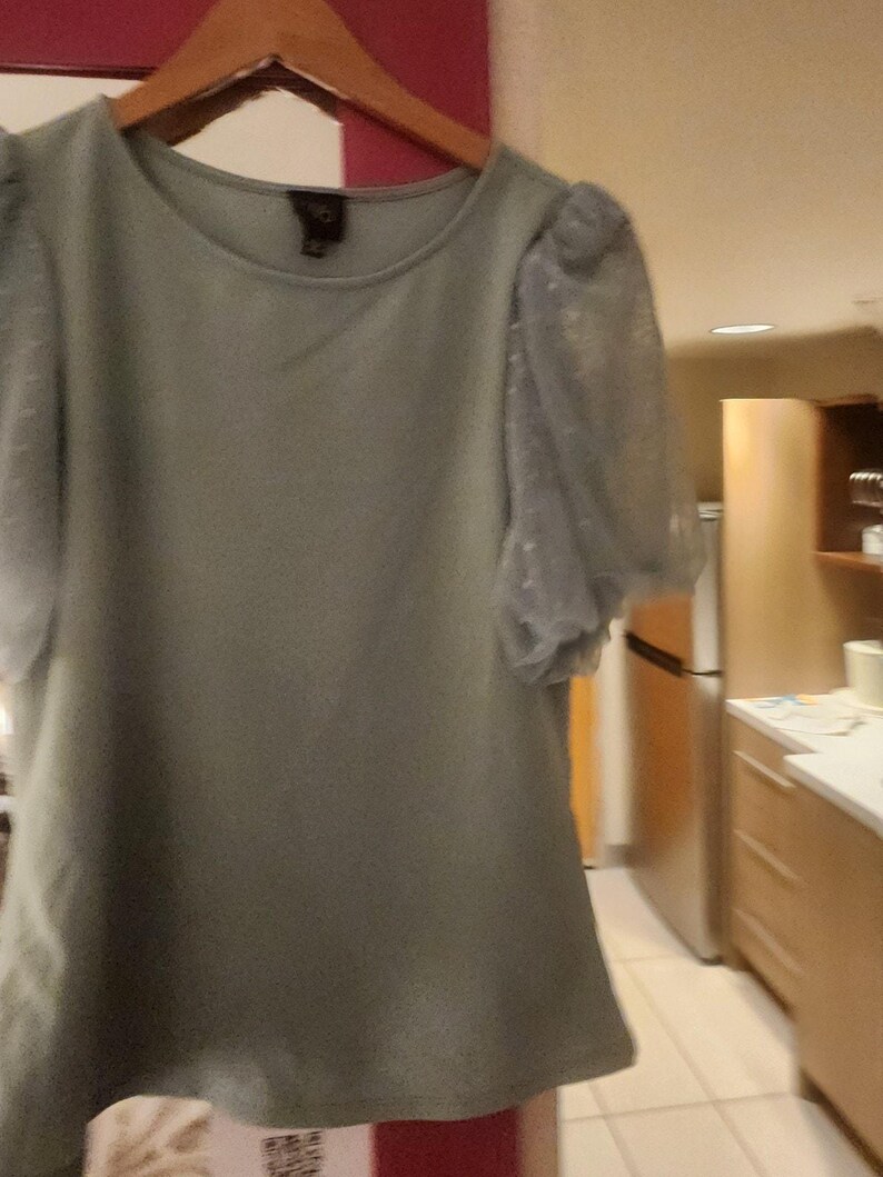 W5 for anthropologie womens sage green short sleeve blouse Size Small image 9