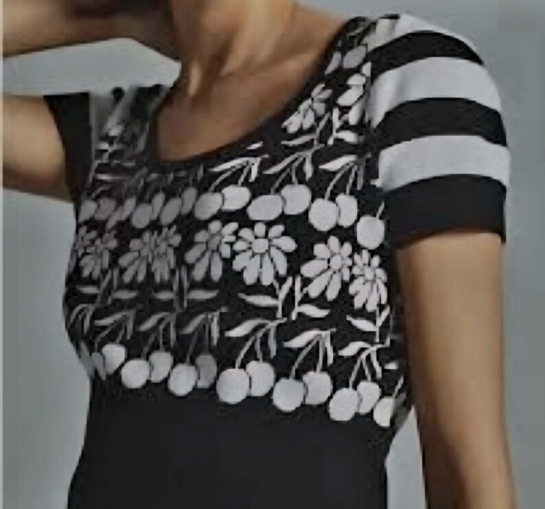 anthropologie Maeve Womens Trixie crop Sweater Blk Wht Cherries Size 1X image 10