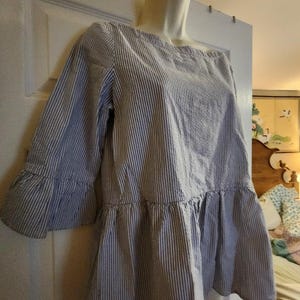 anthropologie Haley and The Hound Women's Seersucker Button Back Top Size Small image 11