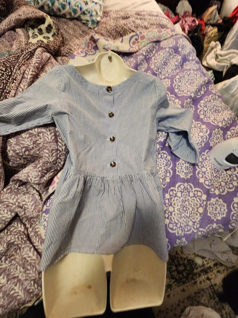 anthropologie Haley and The Hound Women's Seersucker Button Back Top Size Small image 12