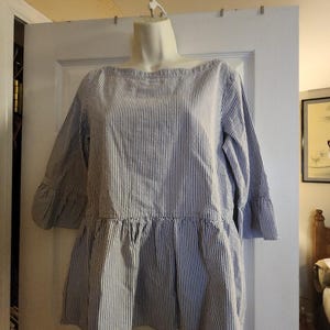 anthropologie Haley and The Hound Women's Seersucker Button Back Top Size Small image 7