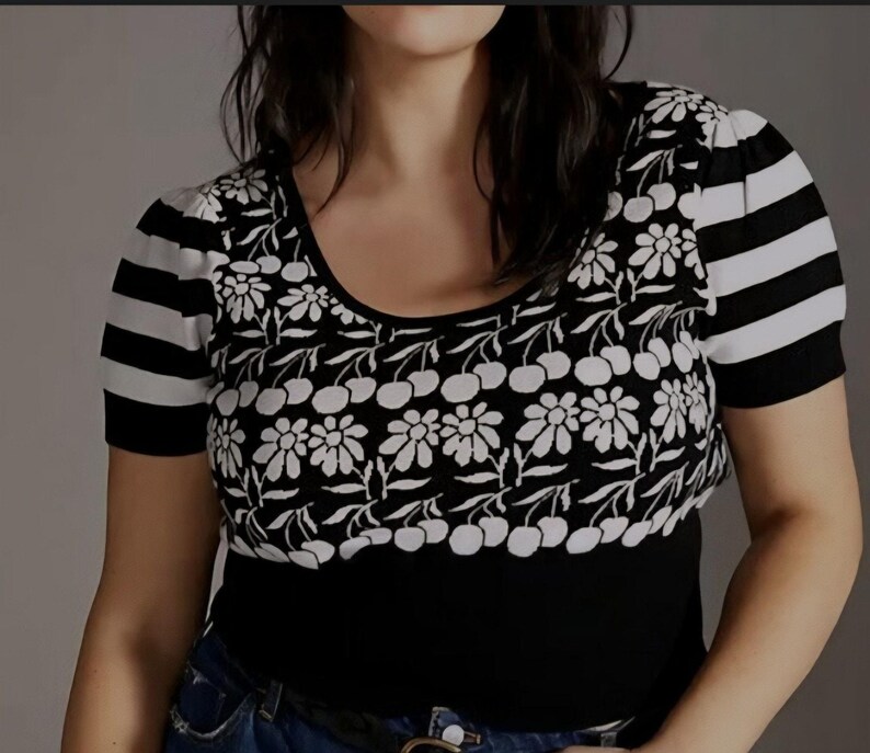 anthropologie Maeve Womens Trixie crop Sweater Blk Wht Cherries Size 1X image 9