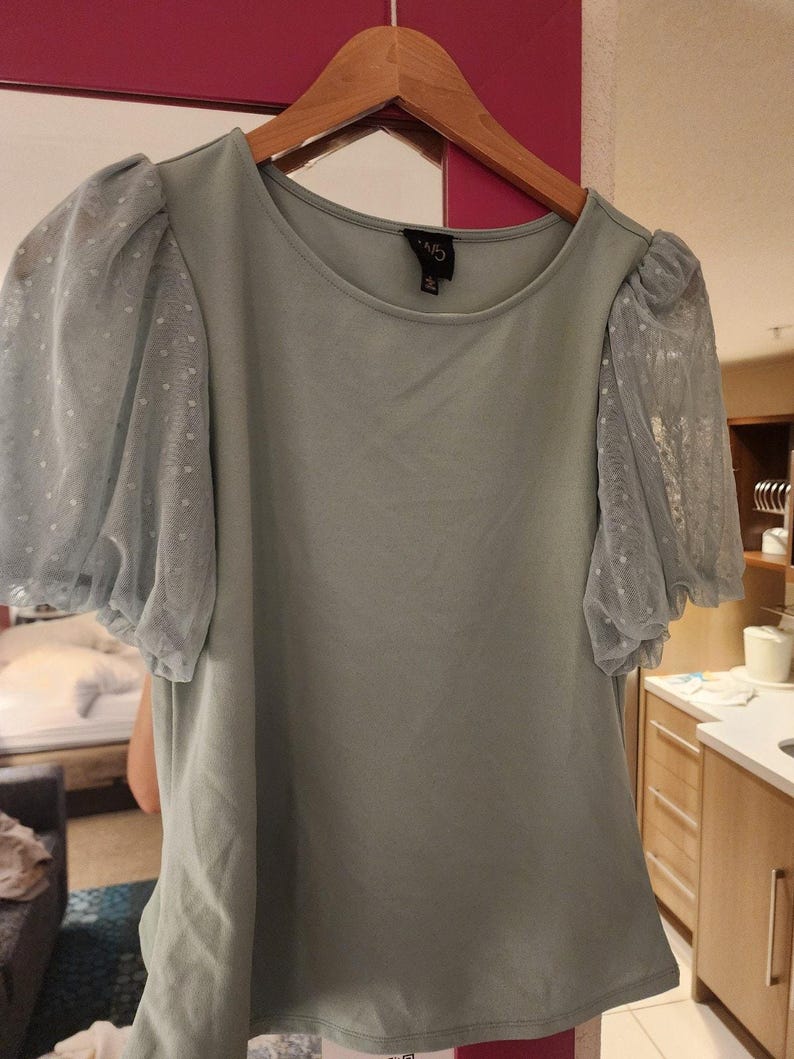 W5 for anthropologie womens sage green short sleeve blouse Size Small image 1