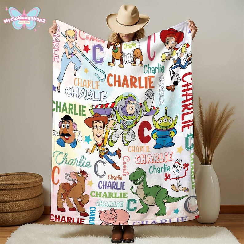 Personalized Toy Story Fleece Blanket, Buzz Lightyear Blanket,Toy Story Woody Jessie Blanket, Toy Story Aliens Blanket, Birthday Boy Blanket afbeelding 6