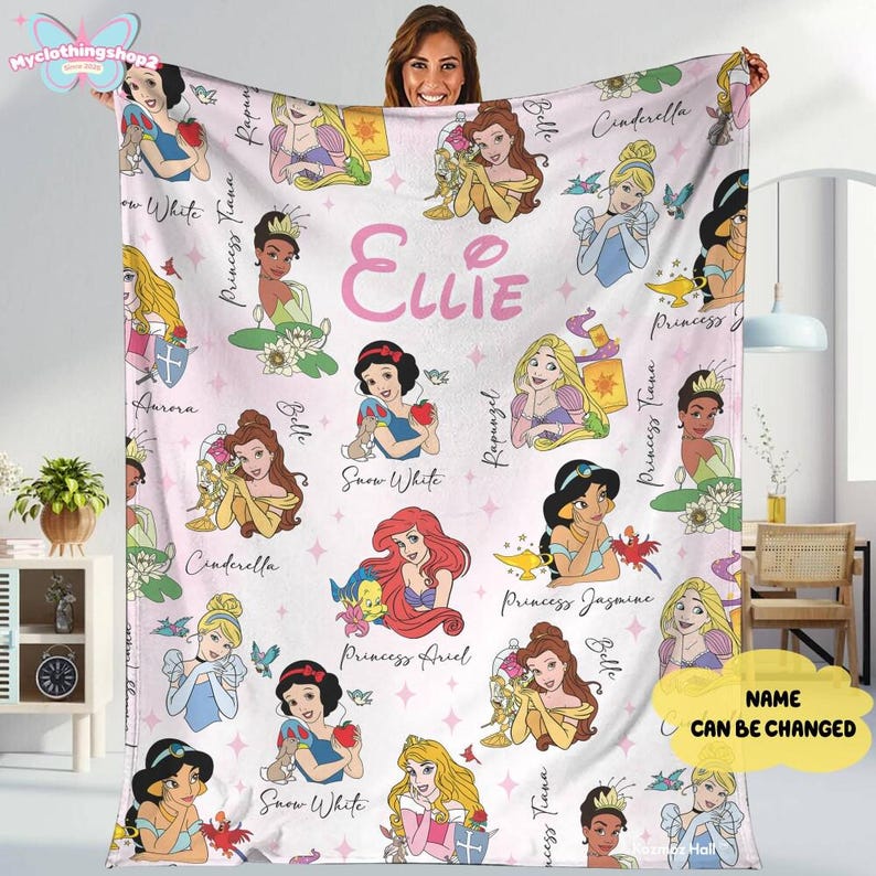 Custom Name Princess Blanket, Princess Blanket Gift for Her, Cinderella Snow White Belle Jasmine Ariel Princess Blanket, Princess Birthday immagine 4