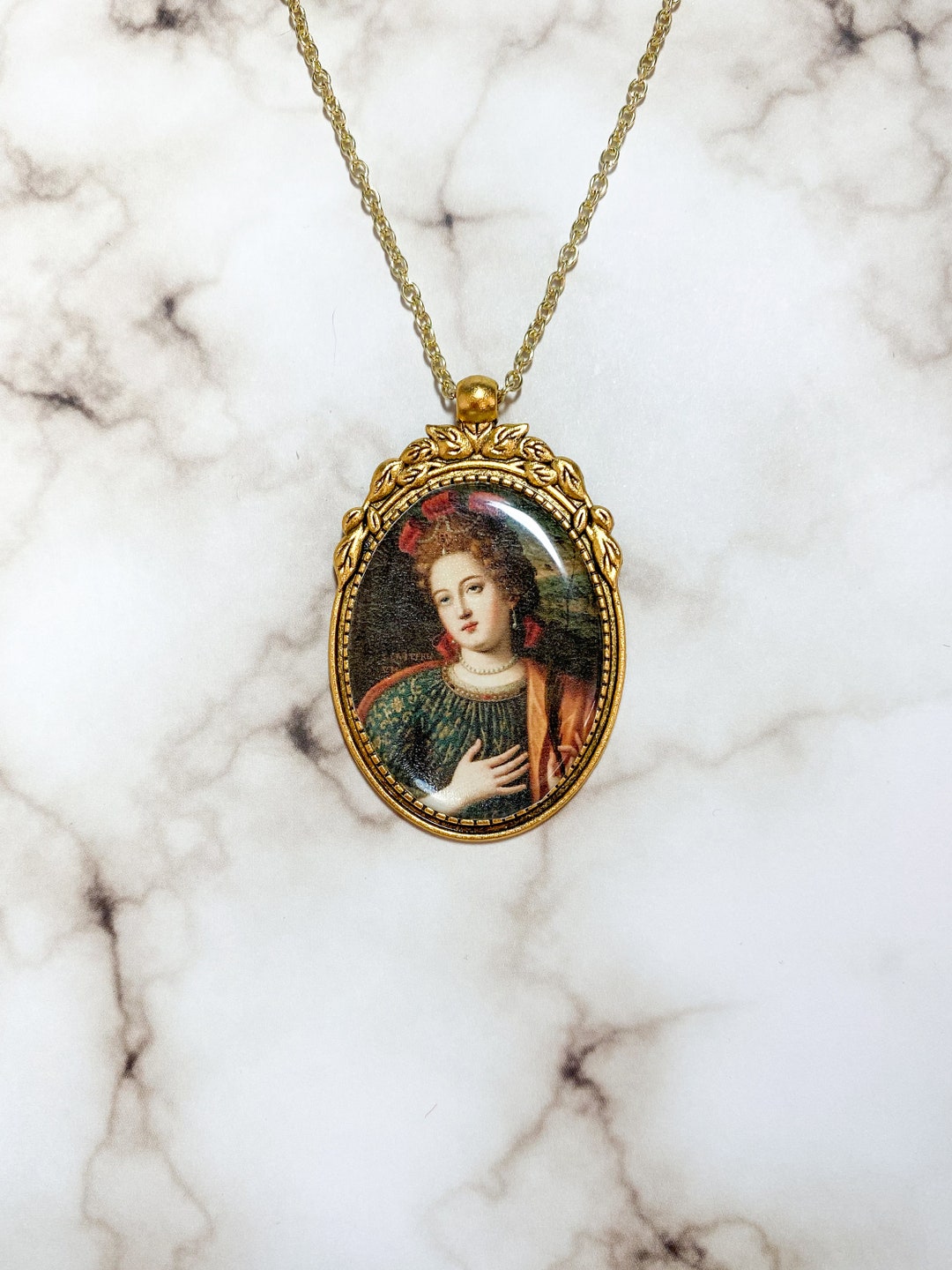 Saint Quiteria Gold Pendant Necklace Catholic Art Catholic Art Necklace Christian Jewelry Etsy
