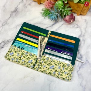 Women’s Wallet - Credit Card Wallet - Debit Card Holder - Small Wallet - Card Wallets- Minimalisr Wallet - Floral Wallet