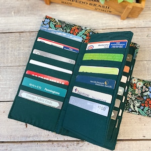 Organiseur de carte de crédit : gardez vos cartes de débit et vos cartes bancaires faciles à trouver.