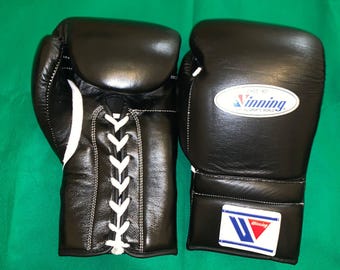Black Winning Style Lace-Up Boxing Glove