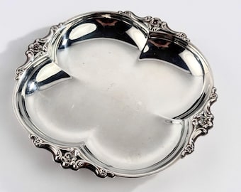 Vintage Silver Plated Trinket Dish, Ornate Floral Edge Plate, 7 Inch Decorative Silver Tray, Vanity Catchall Dish