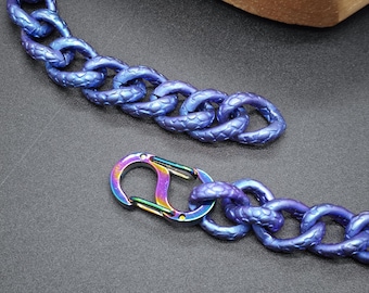 Titanium geanodiseerde ketting met blauw reliëf 9 mm