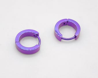 Titanium geanodiseerde blauwpaarse Huggie-oorringen Hypoallergeen diameter van 13 mm
