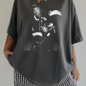 Hudson Williams T-shirt, Fanpresent, Ilya Rozanov & Shane Estetisk Merch