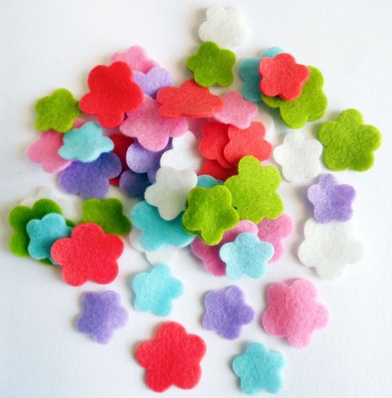 Felt Flowers for Crafts, Die Cuts for Scrapbooking, Felt Shapes in Pastel  Colors, Flowers in Two Sizes 