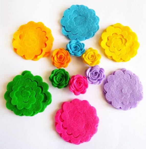 Felt Roses in Bright Colors, Felt Flower Unassembled, Flowers for Spring  and Easter Themes, Small Rosettes for Crafts 