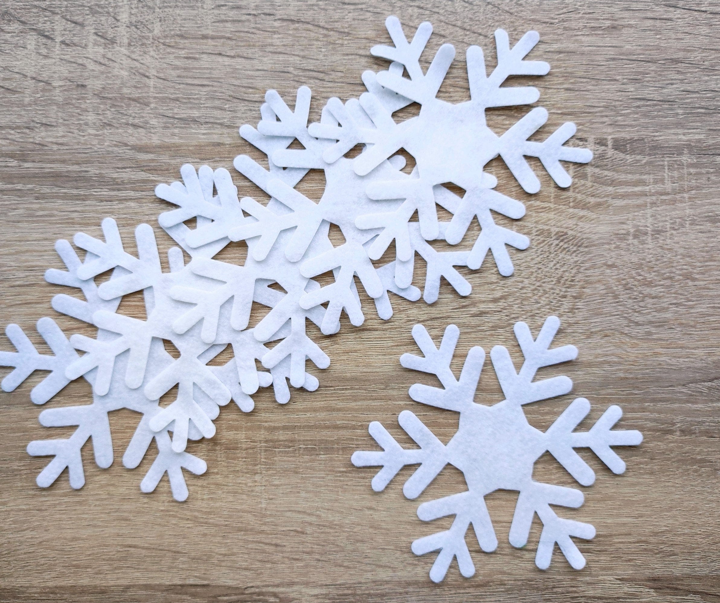 Grey and White Felt Snowflakes Mix, 30 Die Cut Felt Snowflakes