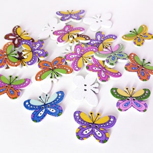 Wooden buttons, butterflies shape, mixed patterns