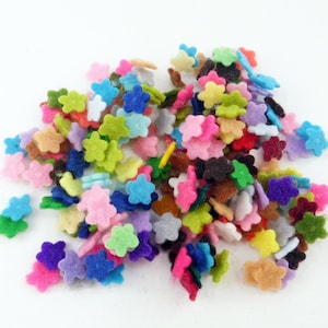 Felt flowers size 7mm, set 75 mini flowers in mixed colors, small floral decorations image 2