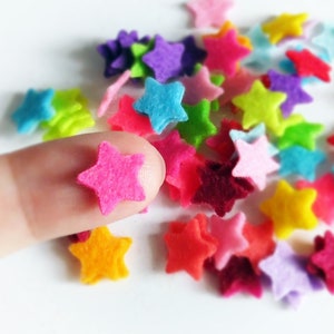Estrela de feltro, estrelas em tamanho pequeno, formas de feltro em cores misturadas
