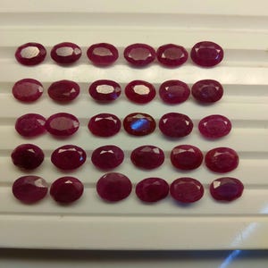 Rubí natural facetado, tamaño 5 x 7 mm