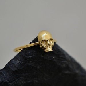 Skull Ring, 14K Solid Gold Skull Ring, Skull Engagement Ring, Gothic Skull Stacking Ring, Small Dainty Skull Ring Jewelry Memento Mori