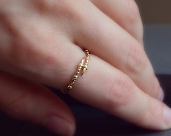 14k Gold Claw Ring Wedding Engagement Minimal Alternative Raven Ring Gothic Jewelry