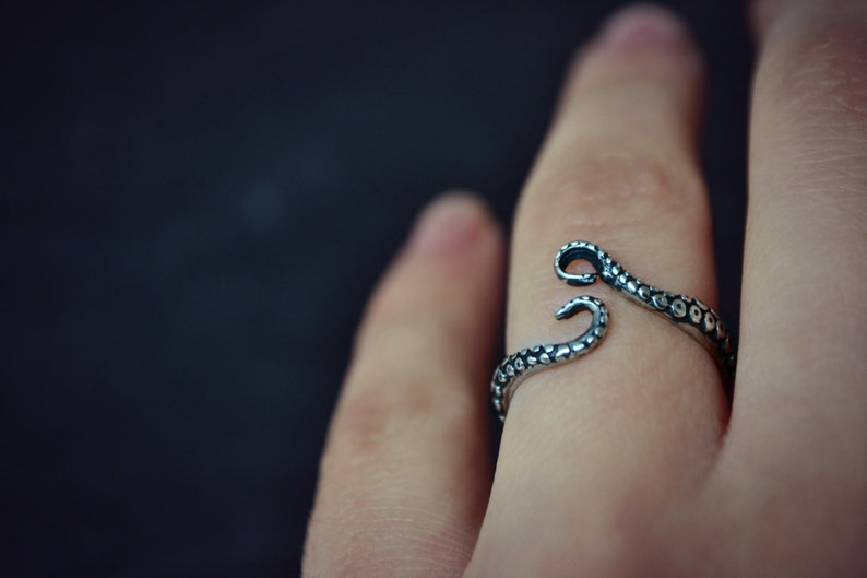 Octopus Tentacle Ring Sterling Silver Pirate Ring Jewelry Kraken Ring Ocean Sea Monster Steampunk Ring image 2