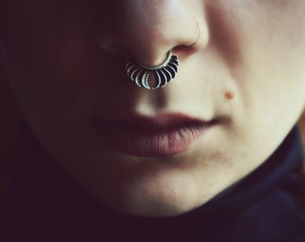 Fake Septum Ring Sterling Silver Angel Wing Feather Clip On Fake Nose Ring Septum Clicker Gothic Ring Non Piercing Body Jewelry