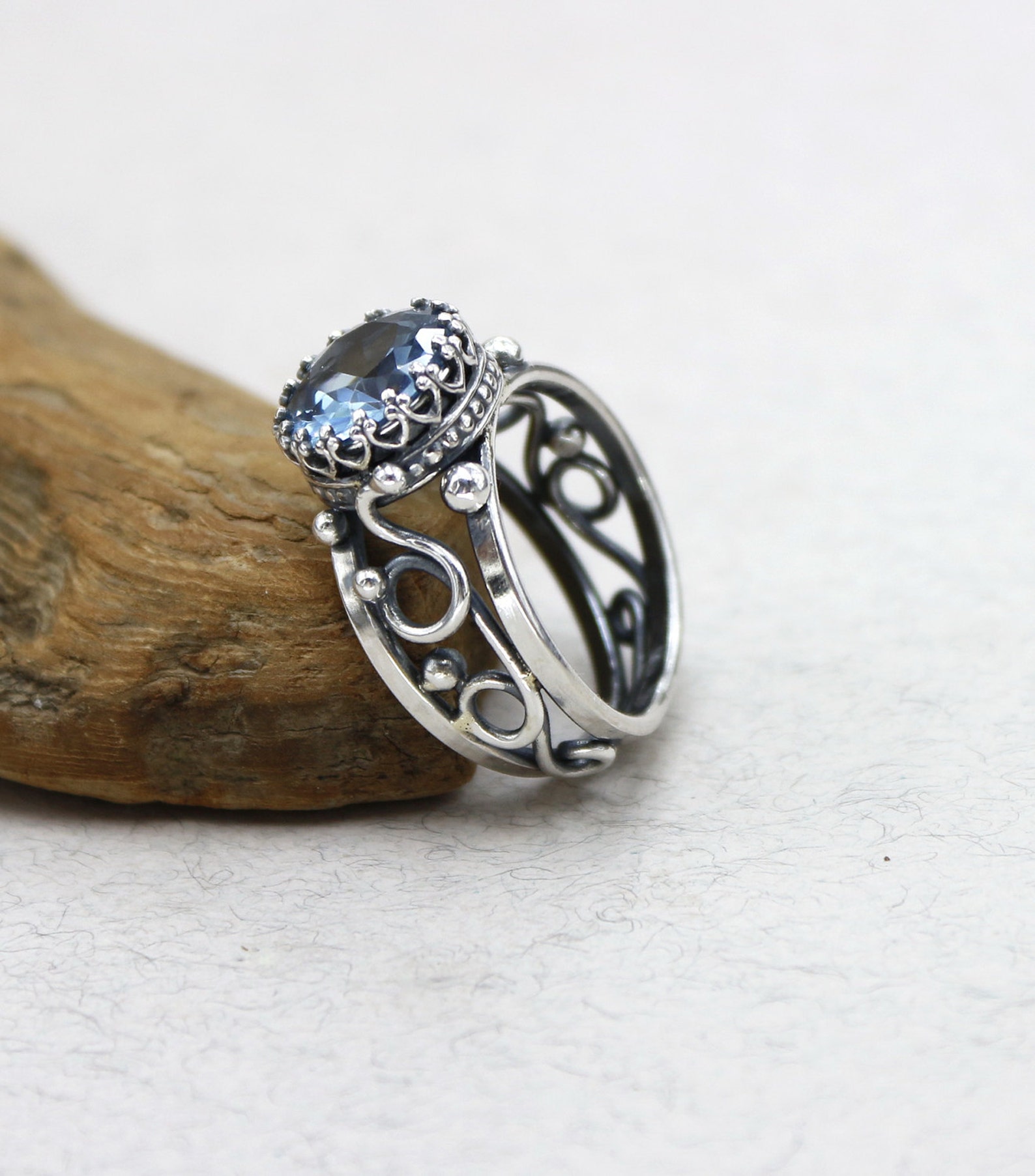 Кольцо серебро винтаж. Кольцо серебро винтаж. Кольцо серебро винтаж. Кольца в винтажном стиле. Серебро кольцо турмалинами маркиза.