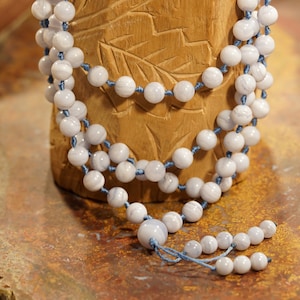 Blue Lace Agate Mala • AAA • Knotted Mala • Blue Lace Agate Necklace • Blue Lace Agate Prayer Beads • Blue Lace Mala Beads • 7.5mm • 2981