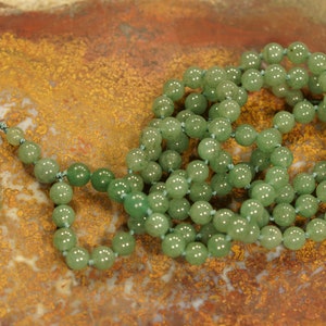 Natural Green Aventurine Mala • Green Aventurine Necklace • 8mm • 108+1 • Knotted Green Aventurine Mala Beads • 2735