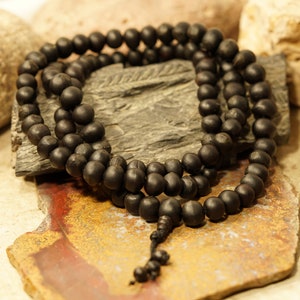 Noix de savon Mala 14-15mm | Soapnut Mala | Perles de mala au savon népalais | Perles de prière bouddhistes | Mala tibétain | Black Mala | Mala bouddhiste | 3844