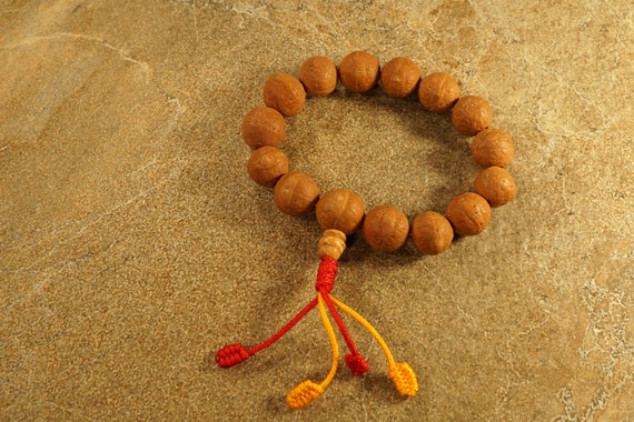 VERY FINE QUALITY ORIGINAL OLD BODHISEED MALA HUGE 14 mm BEADS. BODHI SEED