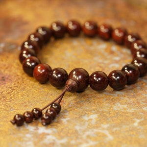 Red Sandalwood Bracelet • 11-12mm • Red Sandalwood Stretch Bracelet • Buddhist Bracelet • Wrist Mala • Beaded Bracelet • 4080