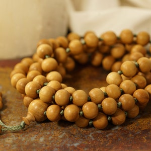 Mysore Sandalwood Mala • Knotted Sandalwood Mala • 108+1 • Sandalwood Mala Beads • Sandalwood Wrap Bracelet • 12mm • 4579X