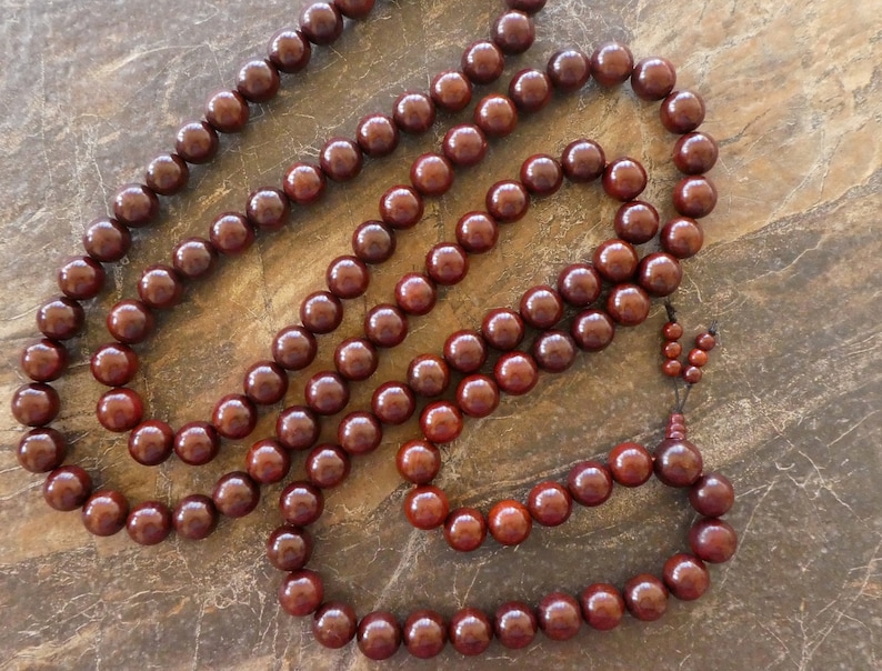 18mm Red Sandalwood Mala Prayer Beads 0133