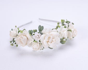 Corona de flores blancas marfil hecha a mano, diadema floral para niña