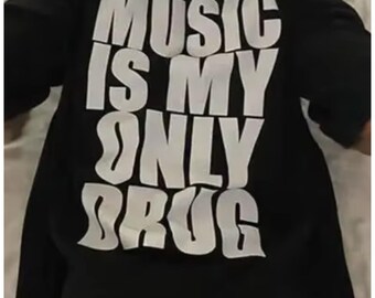 Maglietta con slogan estivo "La musica retrò è la mia unica droga", unisex, alla moda.